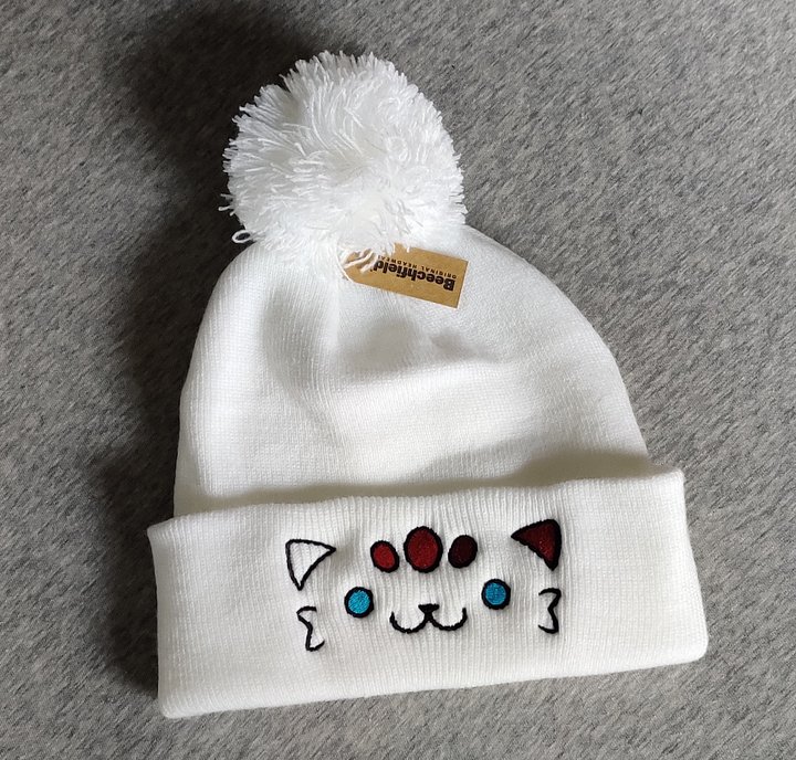 Chip Hat (Pom Pom) product image (1)
