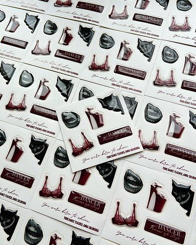 Хочеш, щоб клієнти закохались у твій бренд з першого погляду? 😍
3D стікерпак — стильний і нестандартний спосіб заявити про се...