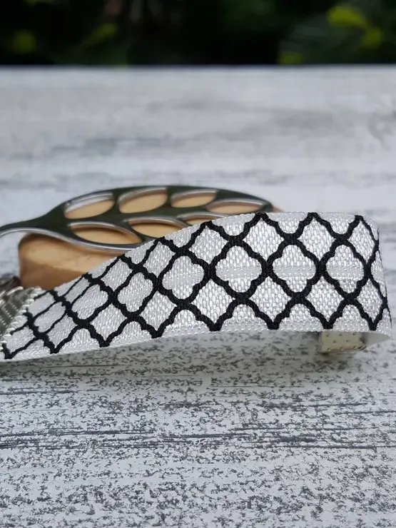 Trefoil Elastic Bracelet | Handmade Accessory for Bellabeat Leaf Urban & Ivy product image (1)