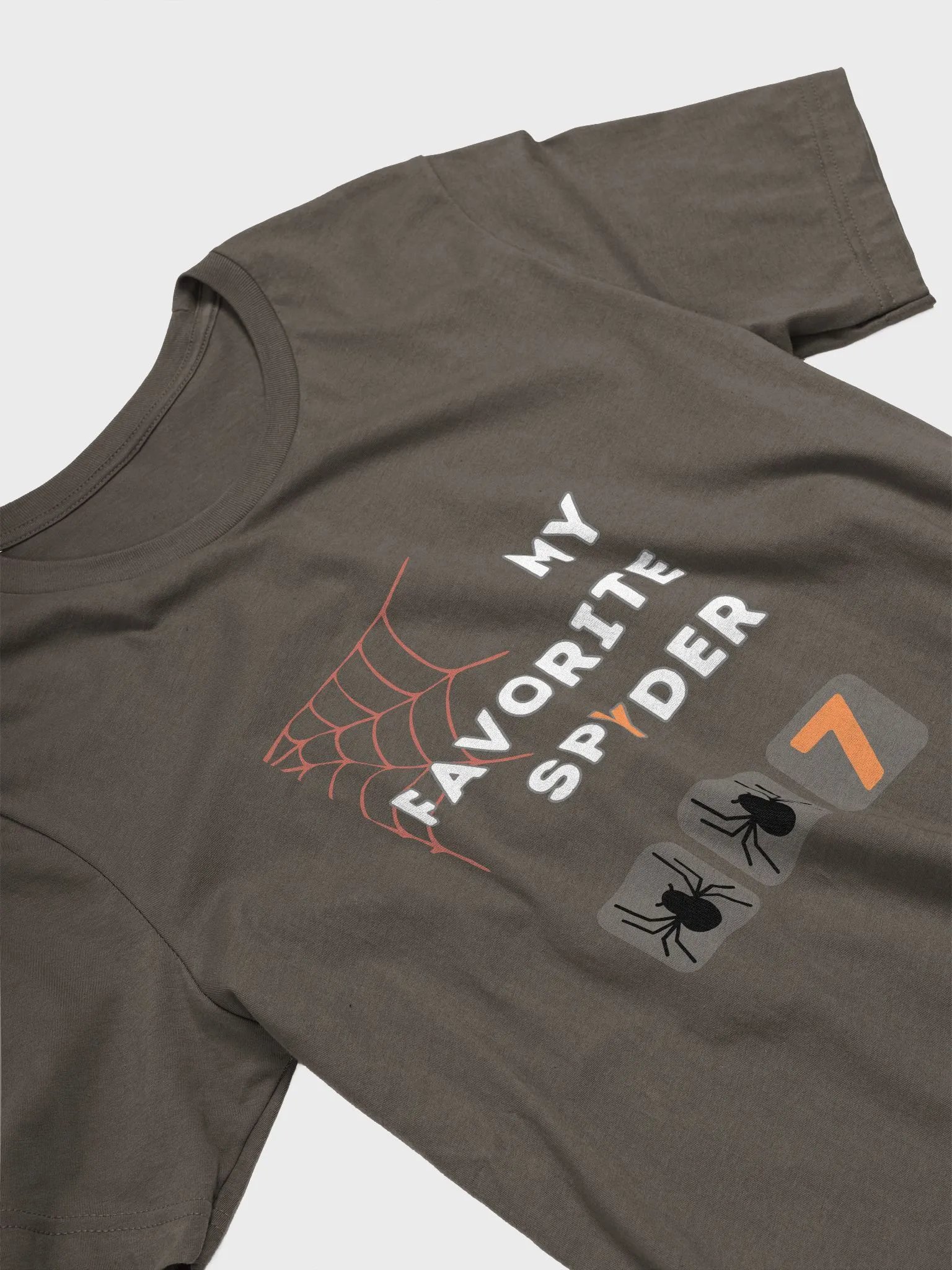 My Favorite Spider - License to Bite - In Her Majesty's Service - product image (2)