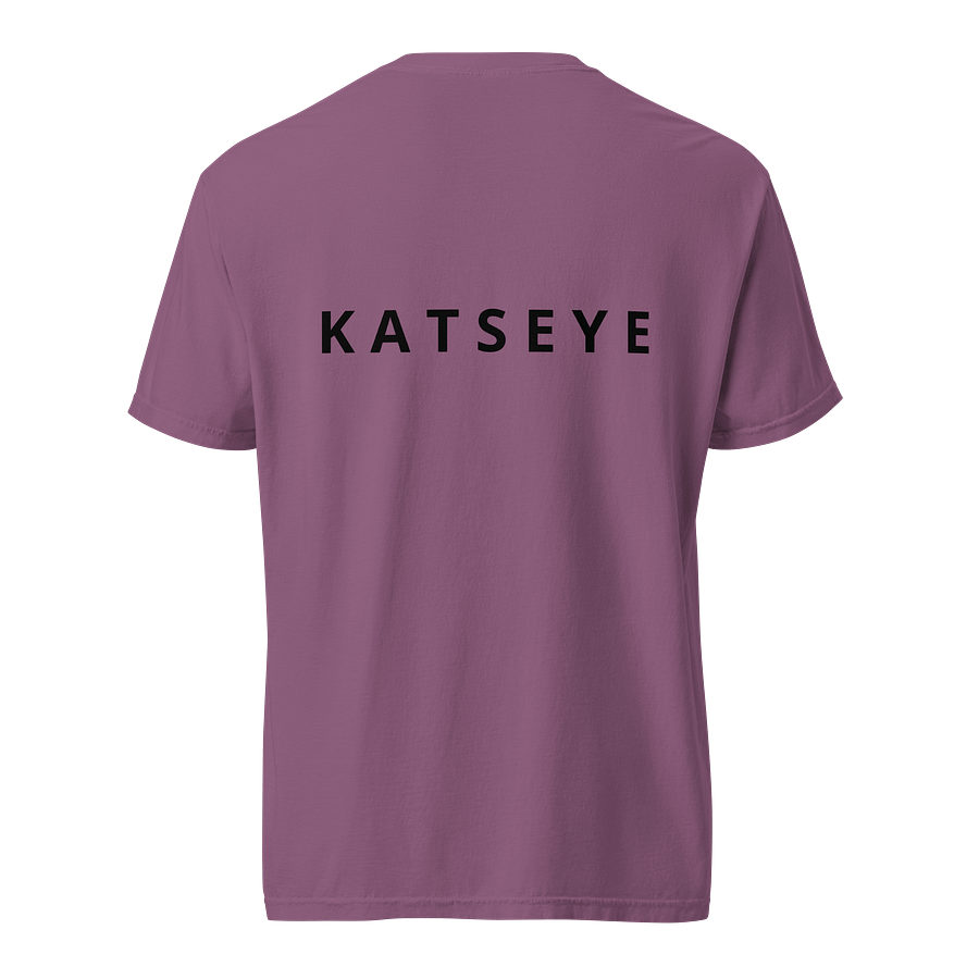 SOPHIA – KATSEYE Leader Tee product image (4)