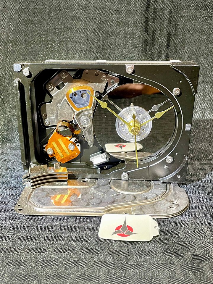 Kahless - Hard Drive Clock product image (2)