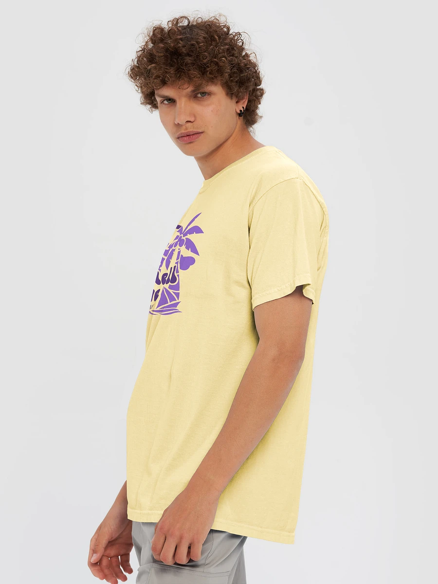 shell cove beach club T-shirt product image (6)