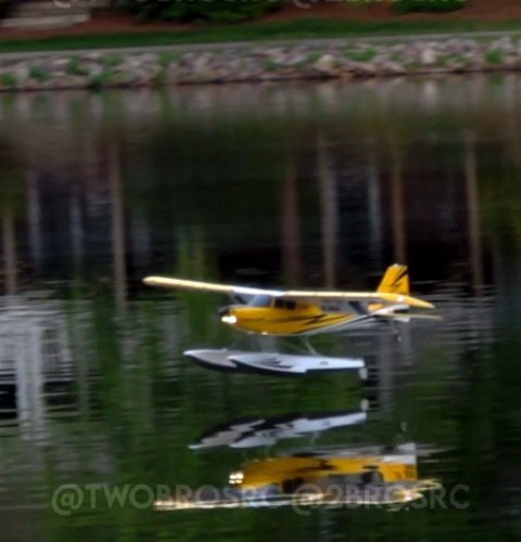 The E-flite Super Timber is awesome, and even more fun on floats! See the full vid on YouTube - link in bio!

@horizon_hobby ...