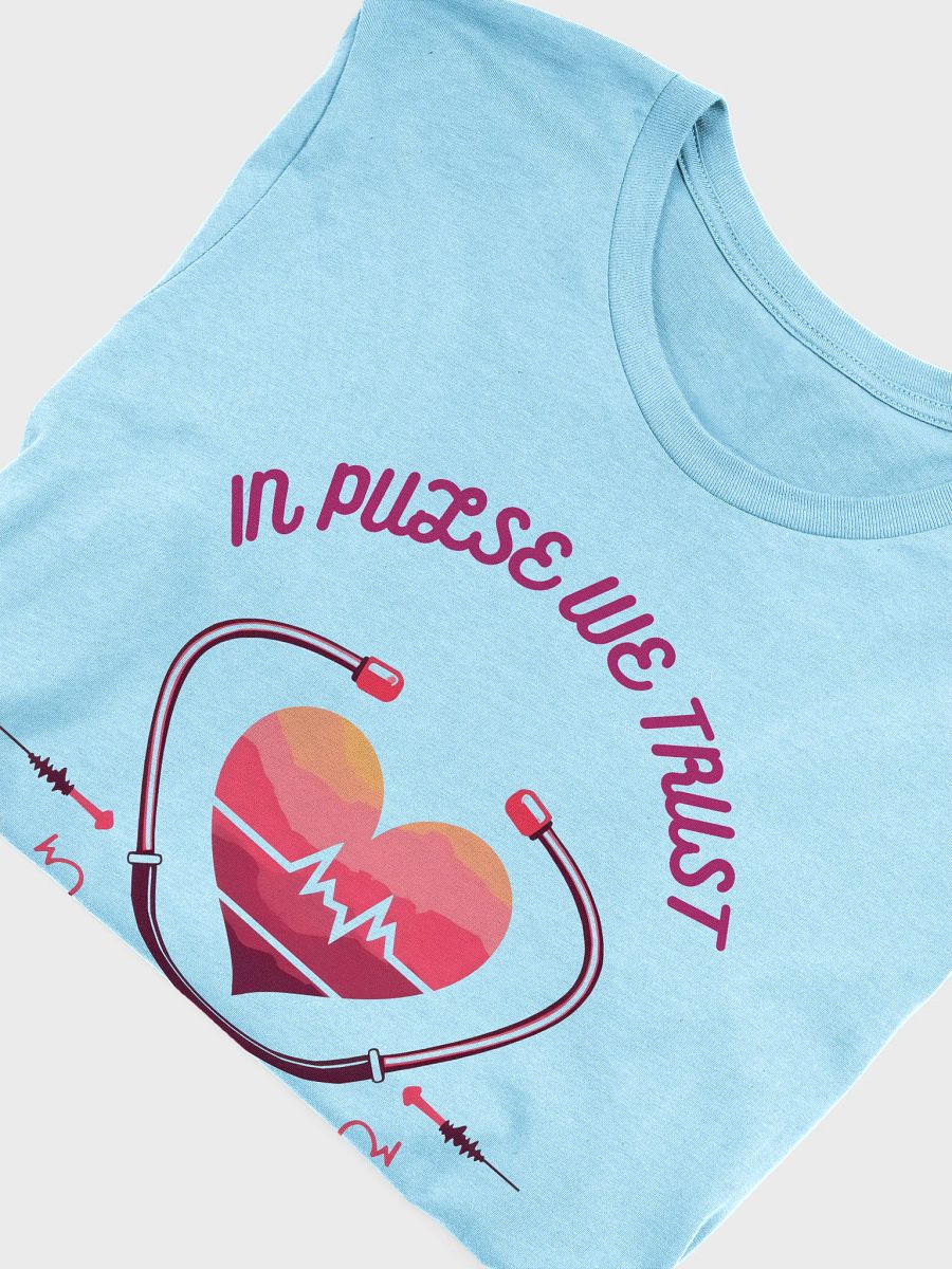 Trust Your Pulse Heart Print t-shirt product image (39)