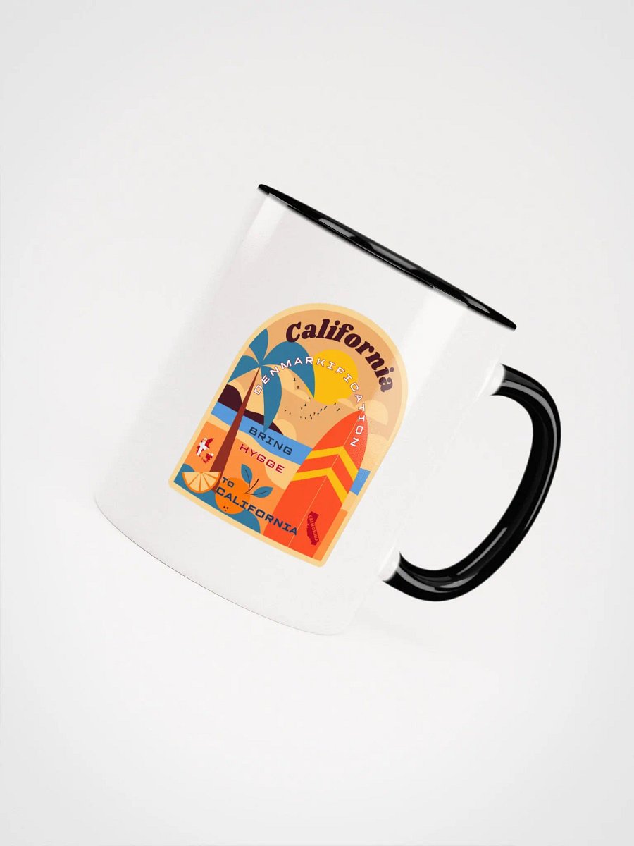 California Dreamin' Retro Surf / Denmarkification Mug product image (4)