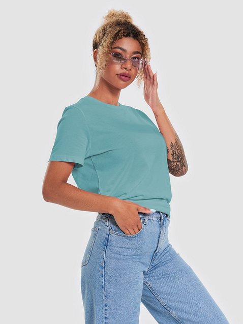 Photo showing Bella+Canvas Women's Supersoft Relaxed-fit T-Shirt