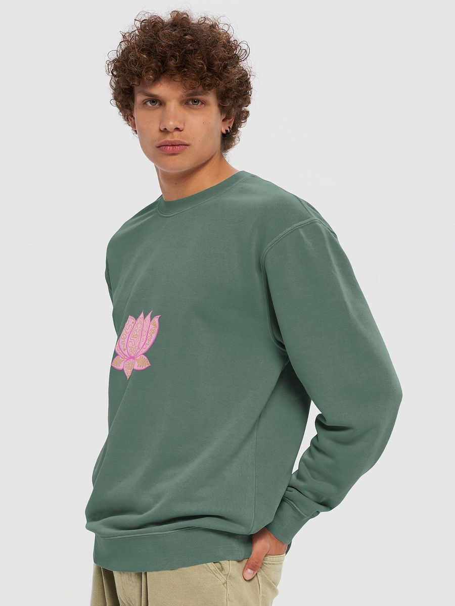 Lotus Blossom Gold Line Design Sweatshirt product image (5)