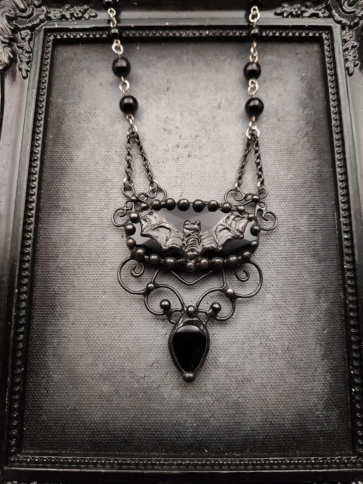 Bats Sorcery - NightBound Mass product image (1)