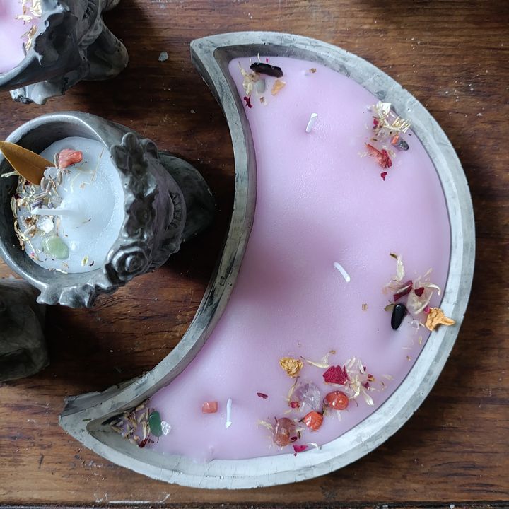 Mondkerze Bienenwachs Rosa - handgefertigt UNIKAT product image (1)