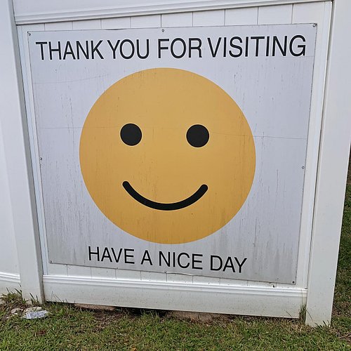 Have a beautiful day! 🙂

#art #artist #studio #streetstyle #streetwear #creator #music #painting #contemporaryart