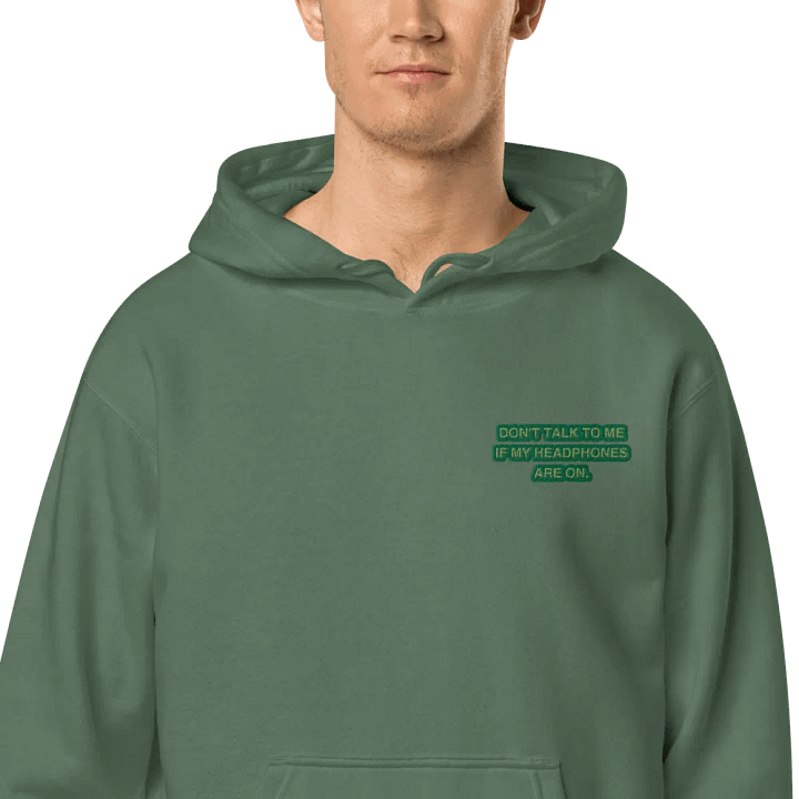 L.C. HEADPHONES ON (moss design) embroidered pigment hoodie product image (2)
