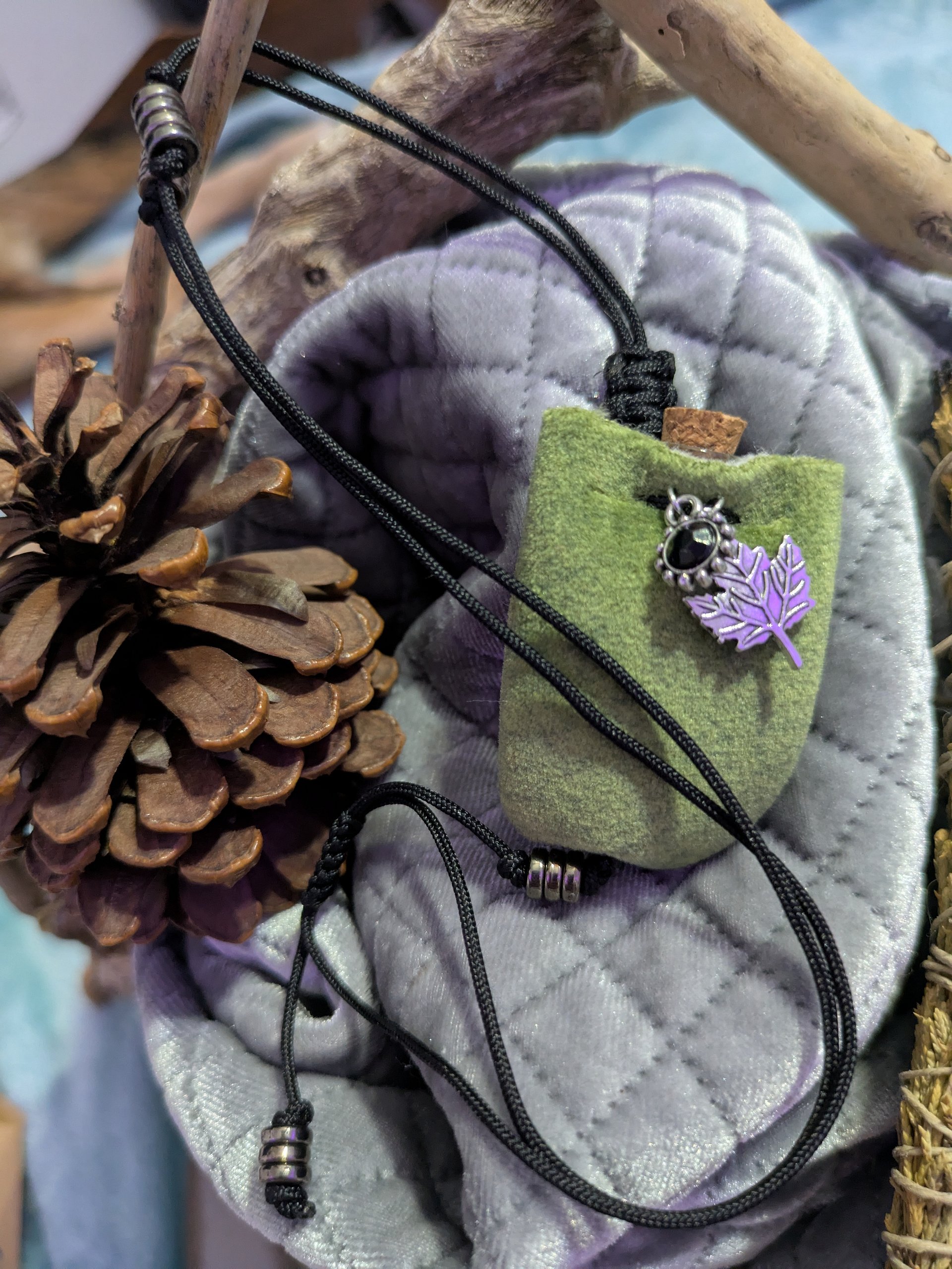 Forest Protection Pouch Necklace product image (1)