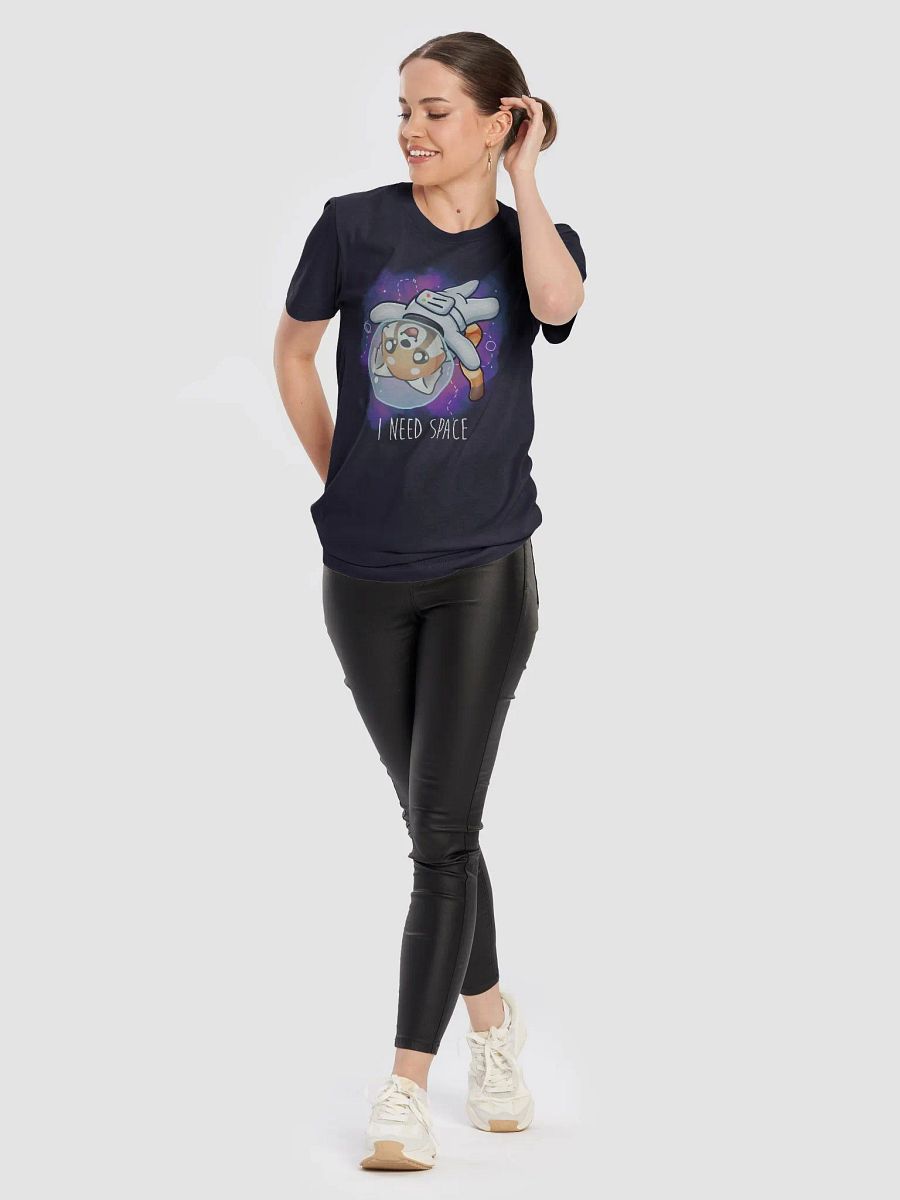 I Need Space Red Panda Astronaut T-Shirt product image (6)
