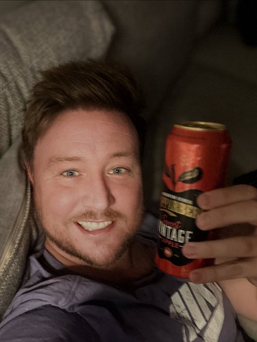 Decided to get involved. Just on my lonesome watching some YouTube, 1975 live at mo. 😊