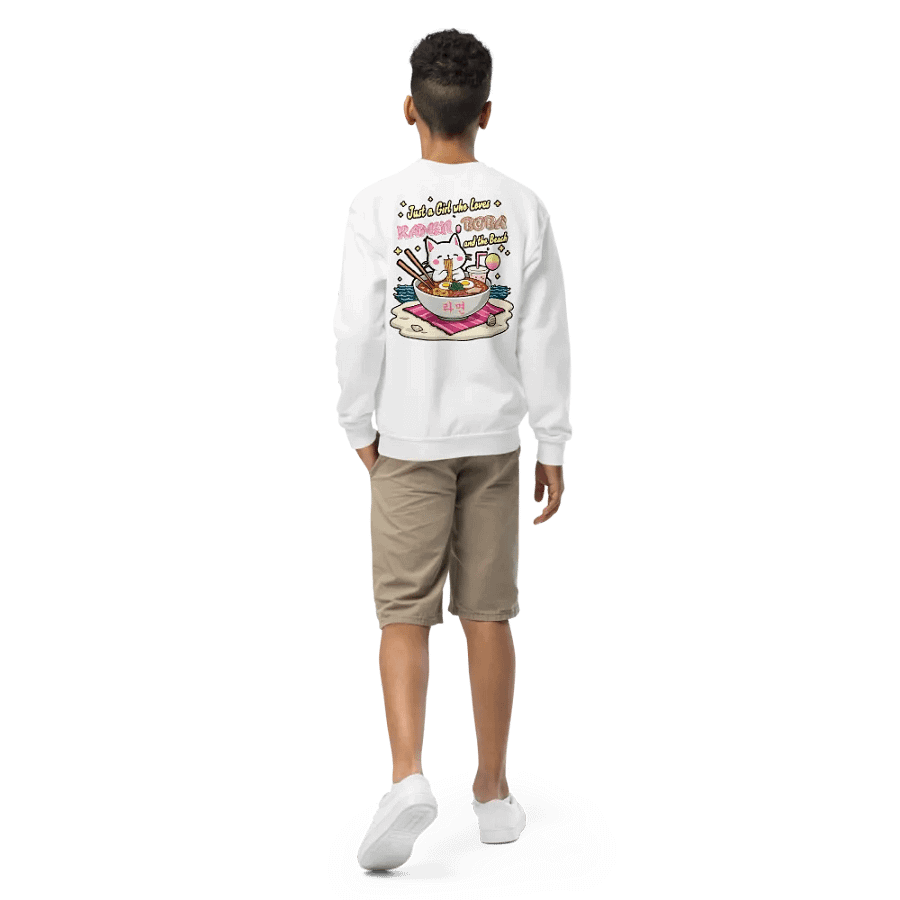 Just a Girl who Loves Ramen Boba and the Beach Youth Sweatshirt product image (5)