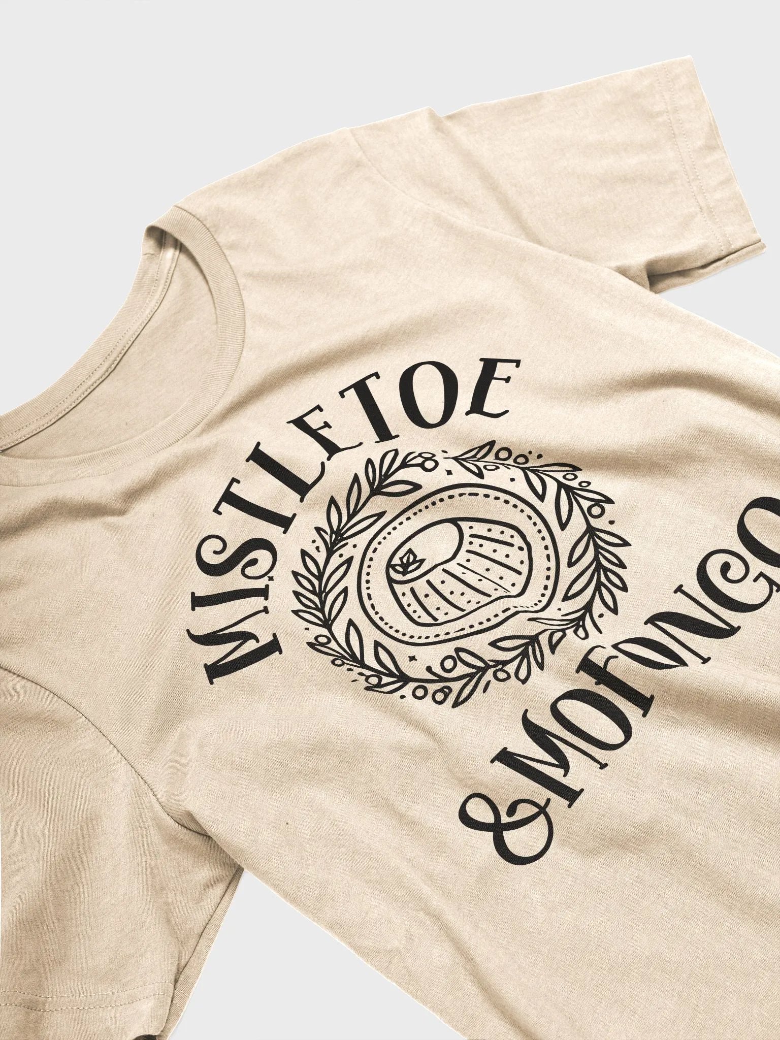 Mistletoe & Mofongo Camiseta Unisex product image (3)
