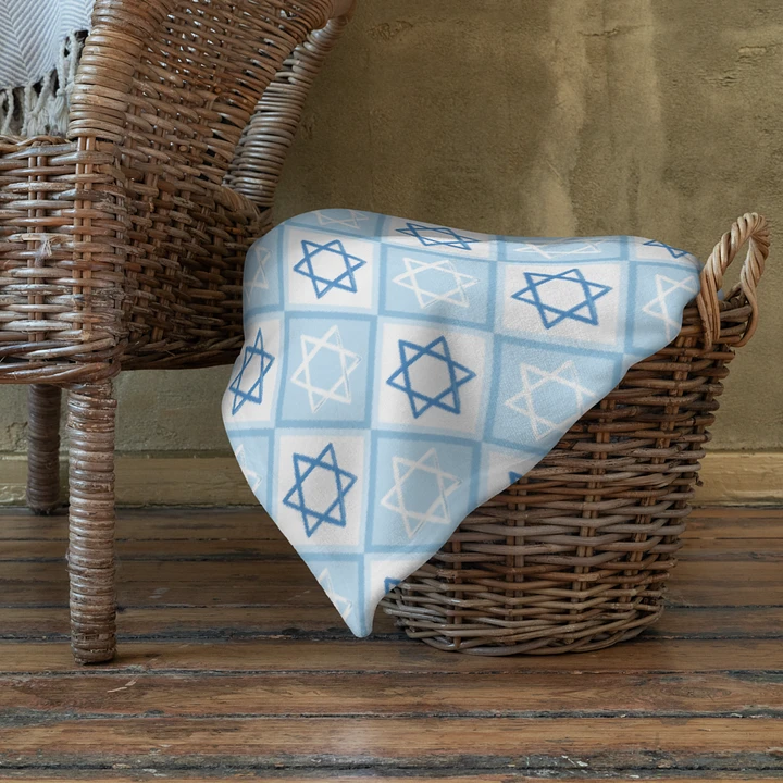 Star of David Pattern Blanket product image (2)