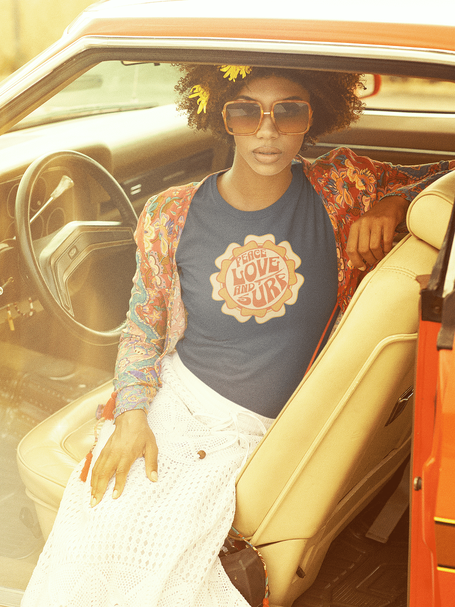Peace Love and Surf Tee product image (1)