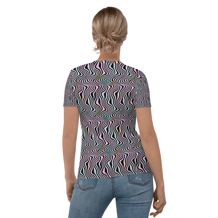 Ladies T shirt all over print wavy turquoise pink and black design ideal for light travel and slimming look product image (1)