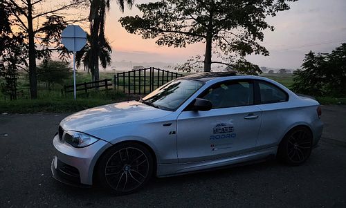 Nada más rico que amanecer en carretera disfrutando del manejo de tu BMW, disfrute  sus maquinas y saquenlos a estirar las pi...