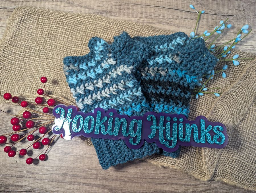 Double Cross Winter Set - Blues product image (4)