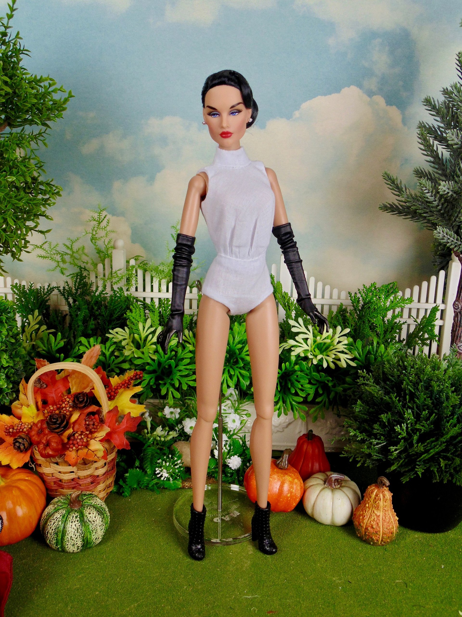 Swing Into Fall sewing pattern for 12" fashion dolls product image (7)