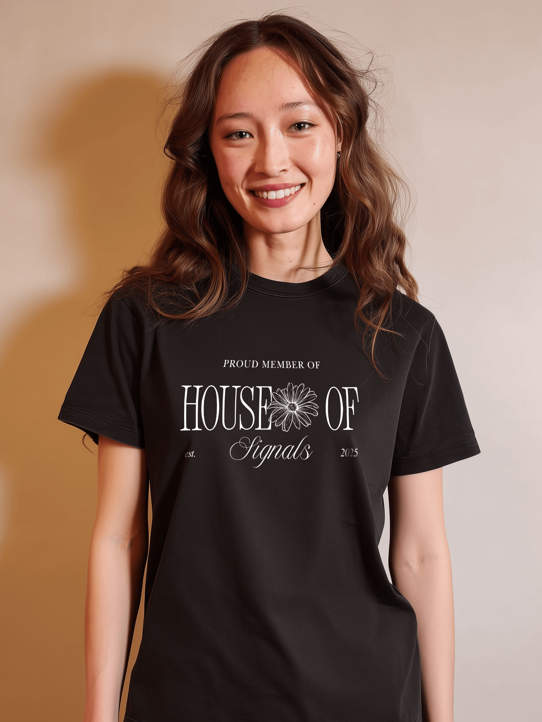 House of Signals Tee – Black / Capsule 01 product image (2)