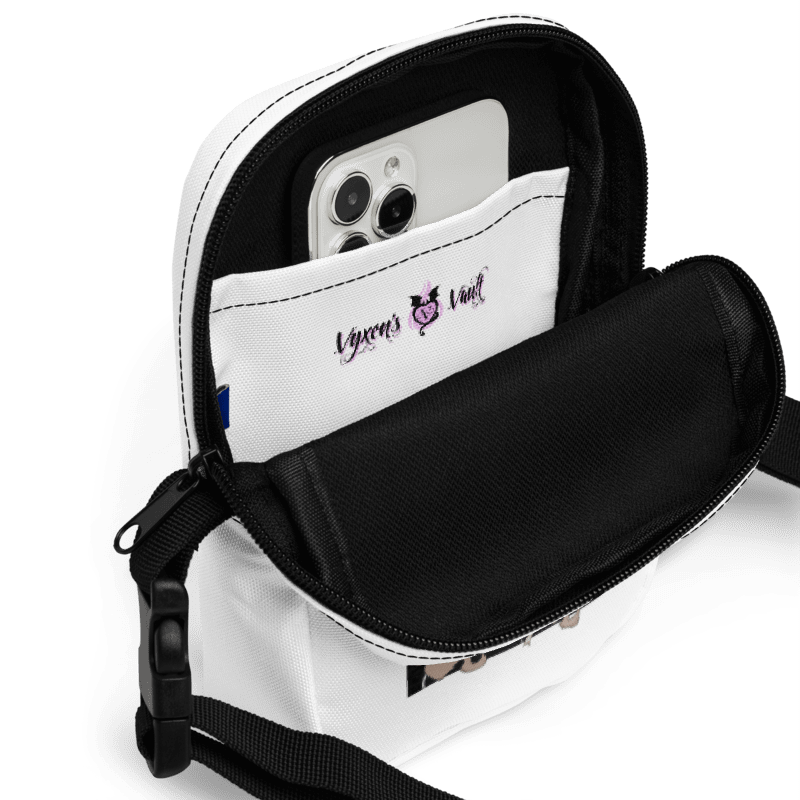 Fuzakenna Crossbody Bag product image (4)