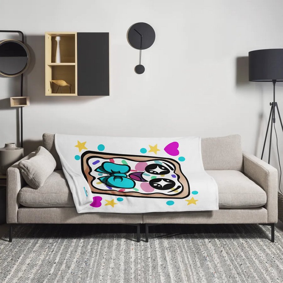 Toasty Senpai Blanket product image (12)
