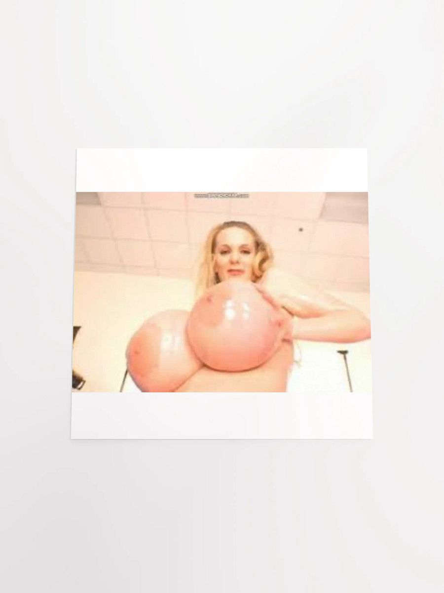 HAPPY OILY WOMEN product image (16)