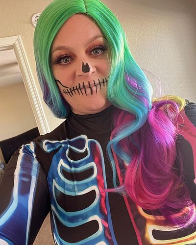 Today was sucha fun costume!!! 😁😁 #twitch #twitchstreamer #games #halloween #skeleton #horrorgamemonth #costumes