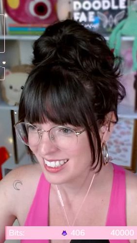 Hang on, I wanna try 😭🌻 #twitch #twitchclips #twitchstreamer #twitchstream #girlgamer