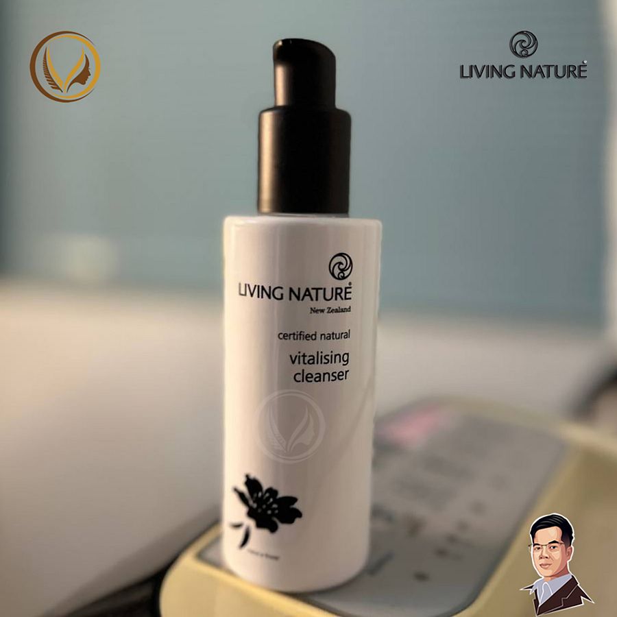 Sữa rửa mặt da khô Living Nature Vitalising Cleanser 120ml product image (6)