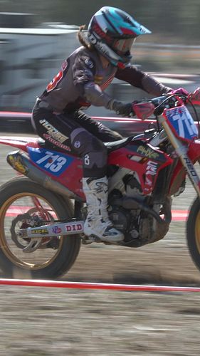 Tayla Jones in action at the Olde Mill US Sprint Enduro #sprintenduro