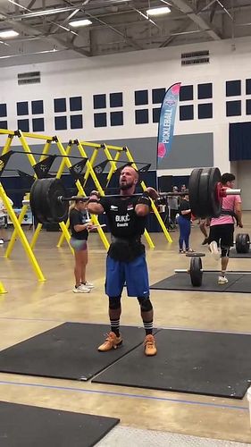 Event 2 with some strong boys!!

Watch til the end to see 305# go up! ⬆️
