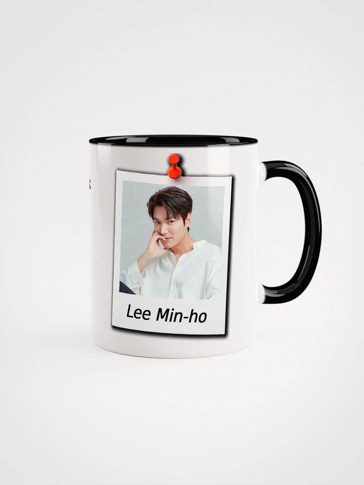 Taza Crush Lee Min-ho: La Mirada que Derrite hasta el Café product image (1)
