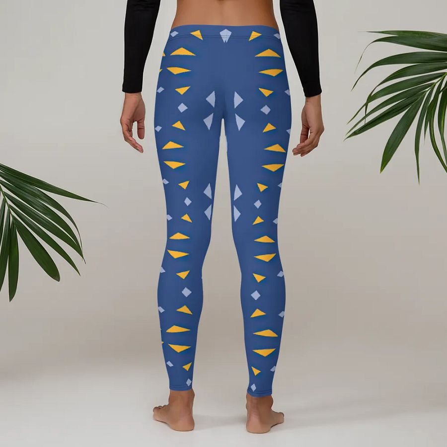 Symmetry Chic All-Over Print Leggings product image (4)