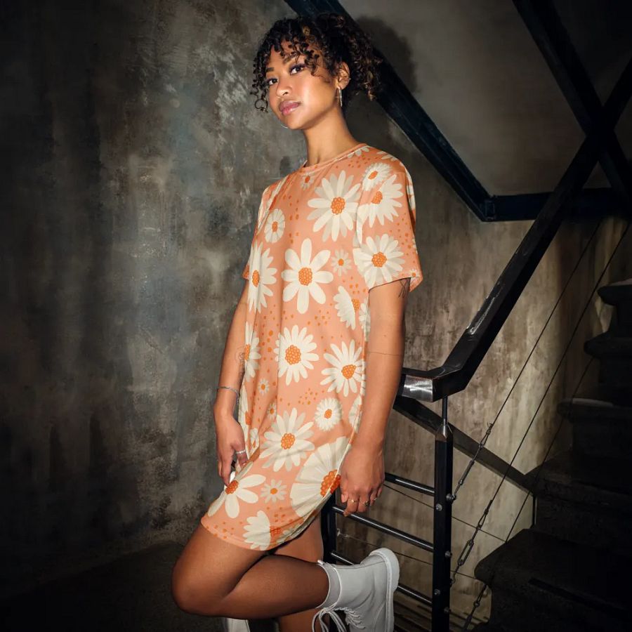 Tizzy Dress product image (1)