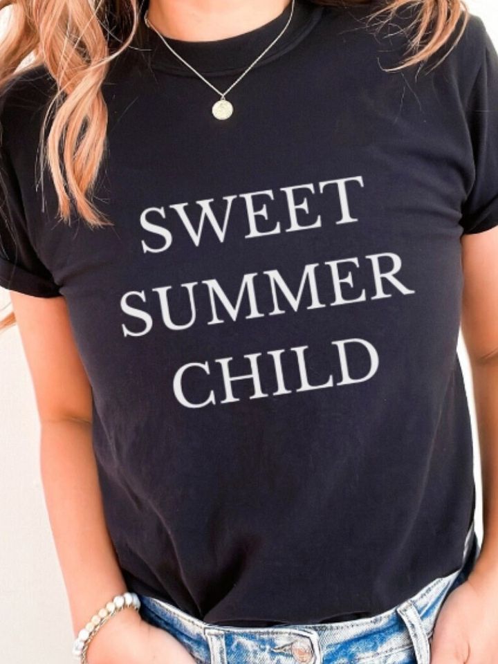 Sweet Summer Child - Fantasy Quote Graphic Tee product image (1)