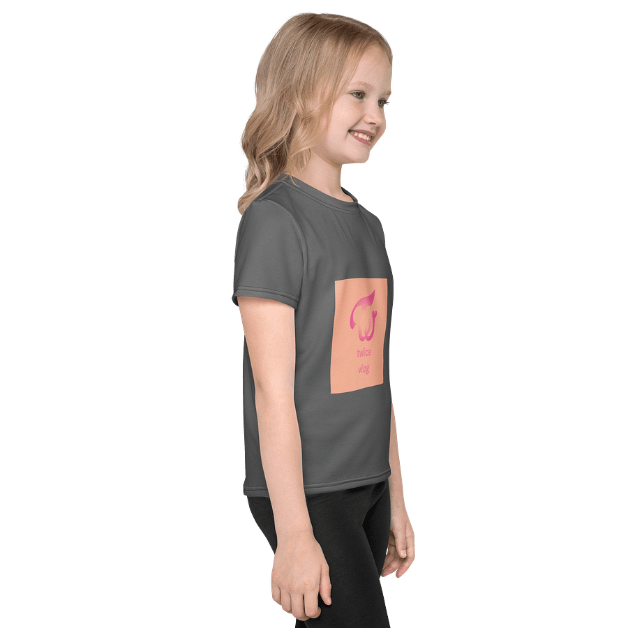twice vlog logo kids shrit product image (4)