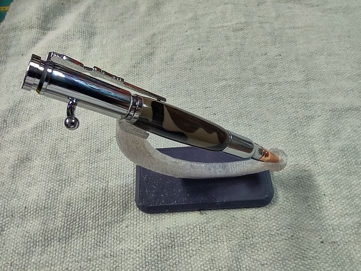 Stealth & Shine Bolt Action Pen – Dark Camo with Chrome Finish - RBBLTCAMO2 product image (2)