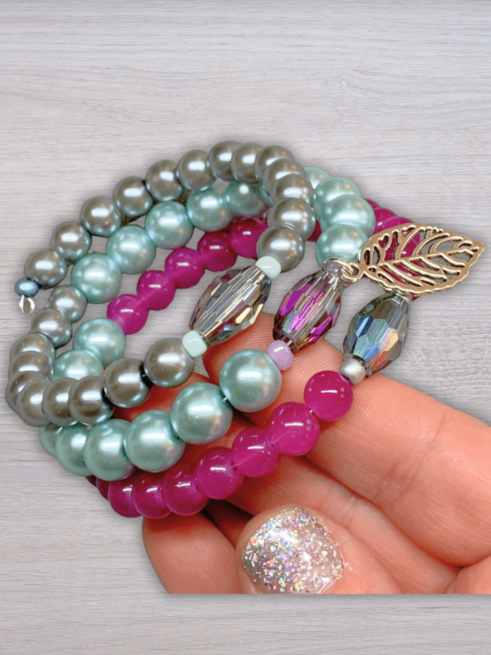 Beaded Glass Pearl Memory Wire Bracelet - Pink, Silver, Seafoam product image (1)