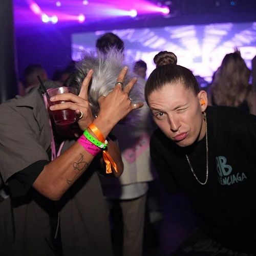 TwitchCon San Diego 2024

Photos by @toxickbunny & @poultry_motion