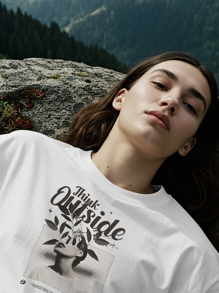 Women's Think Outside The Box T-Shirt product image (1)