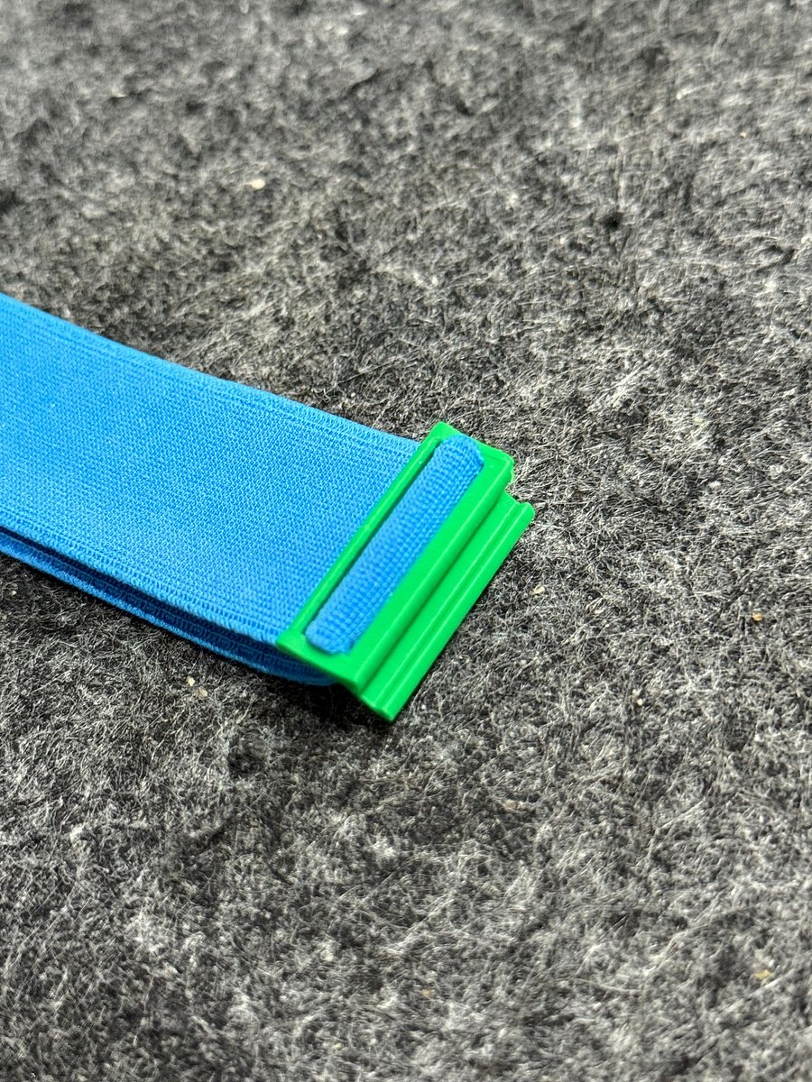Whoop 4.0 to 5.0 Replacement Clip product image (4)