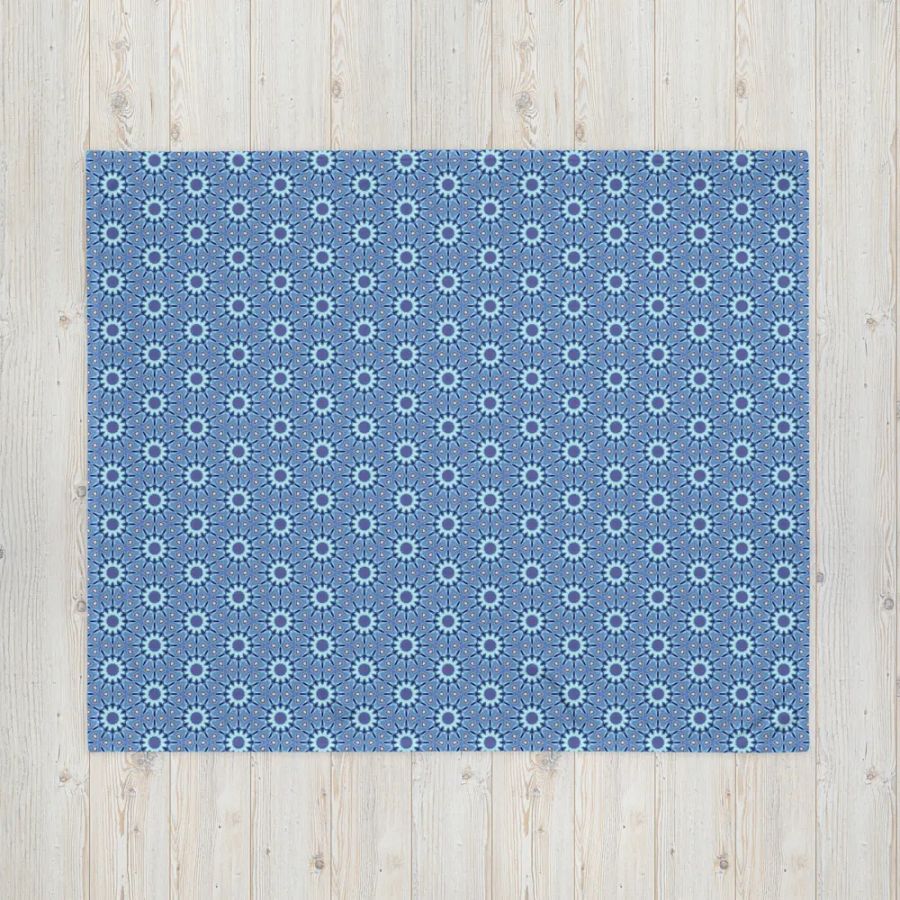 Seamless Flower Patterned Throw Blanket product image (5)