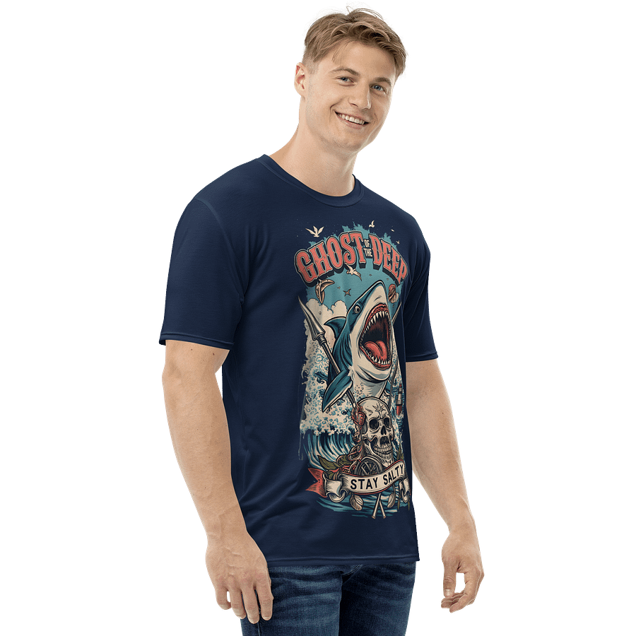 Ghost of the Deep – Vintage Shark Skull Tattoo T-Shirt for Ocean Rebels product image (4)