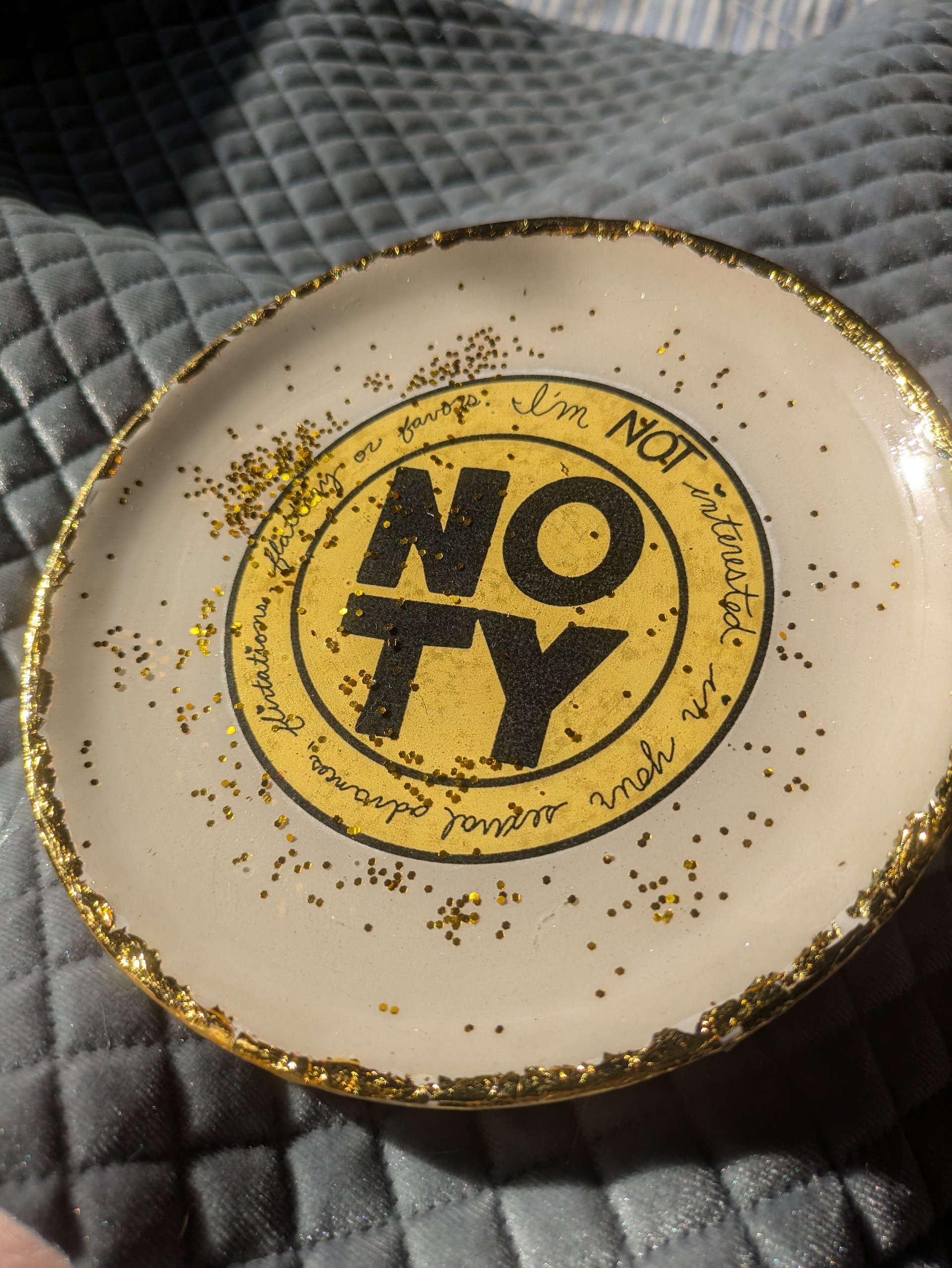 No TY Gold Leafed Ceramic Trinket Dish product image (5)