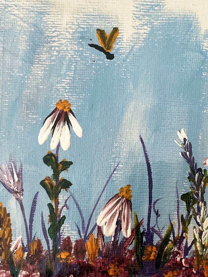 White Daisies Blue Skies product image (1)